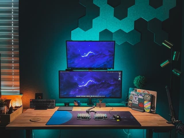 Organized gaming desk setup