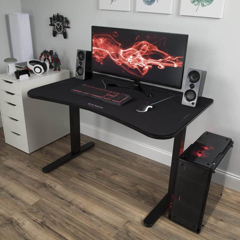 10 Best Small Gaming Desk for your Small Bedroom Gaming Setup [2023 Update]