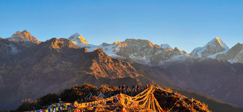 ama yangri helambu trek