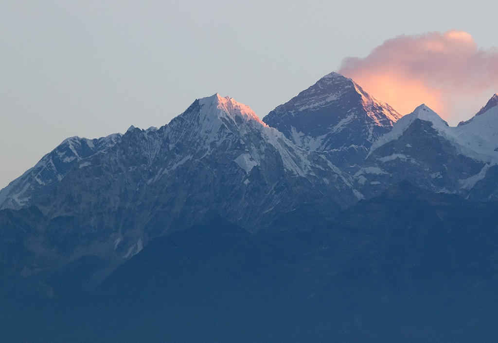 pikey peak mountain trek