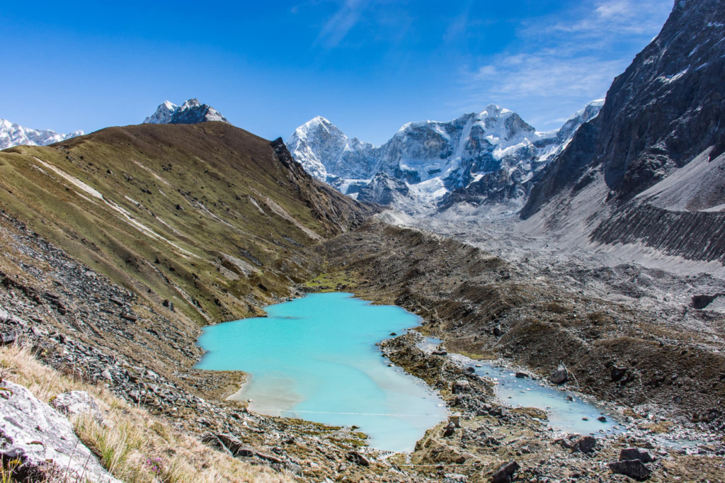 nepal trekking dush kunda
