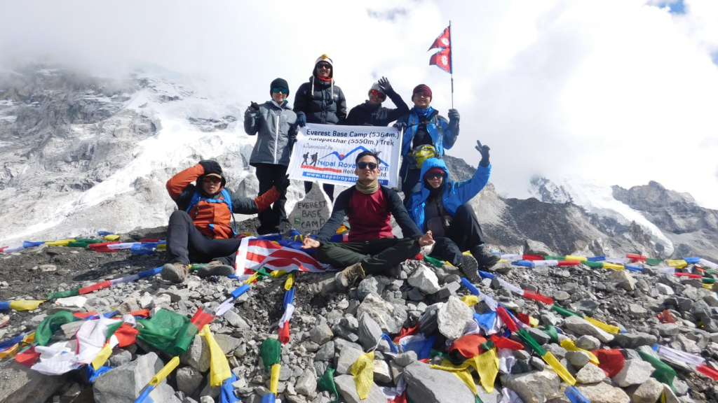 kala patthar everest base camp trek